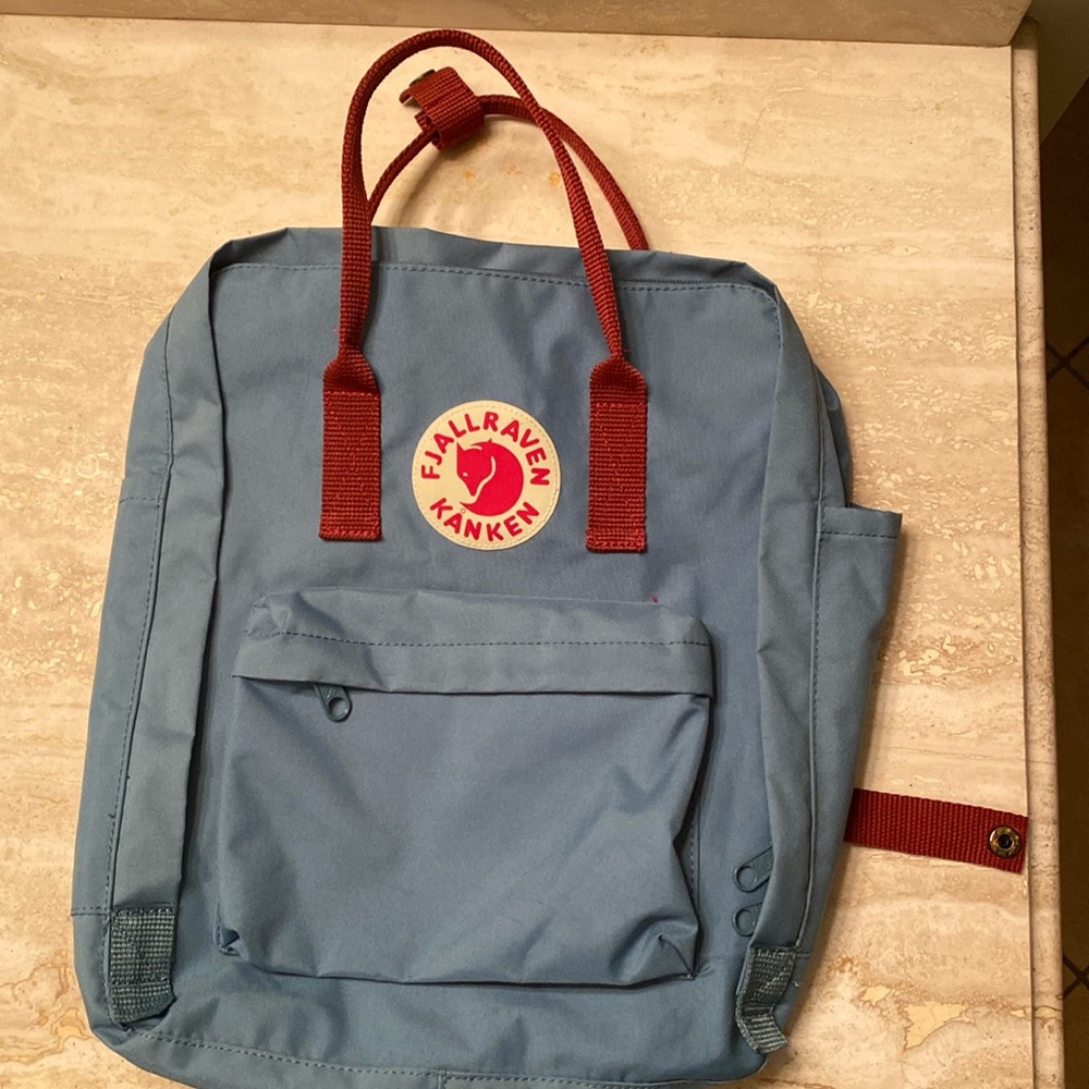 Fjall Raven Kaken backpack. GUC